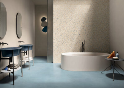 Ambientazione con rivestimento ceramico Colora Blu